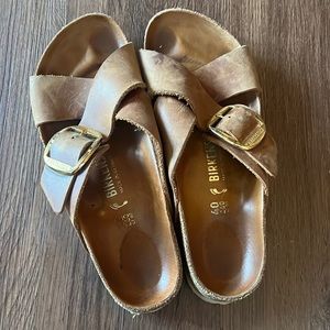 Used Brown & Gold Buckle Birkenstock Sandals